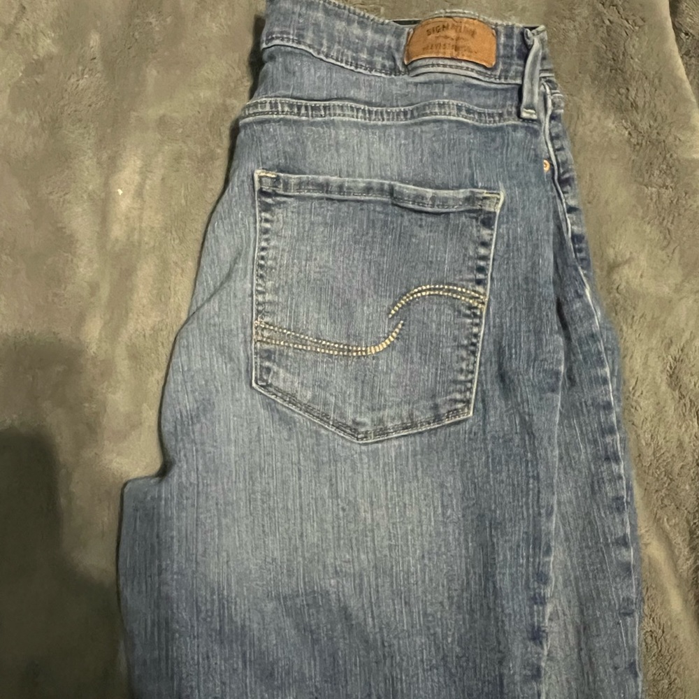 Signature jeans